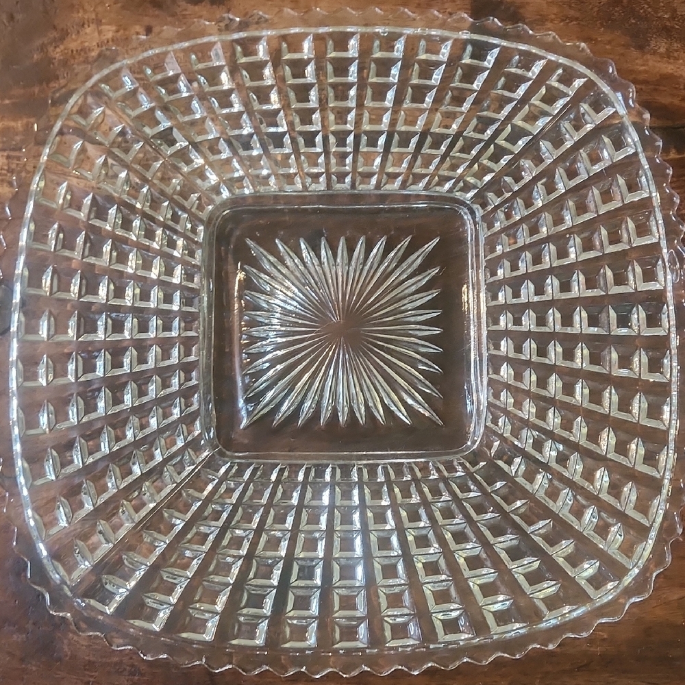Elegant Clear Glass Square Serving Plate